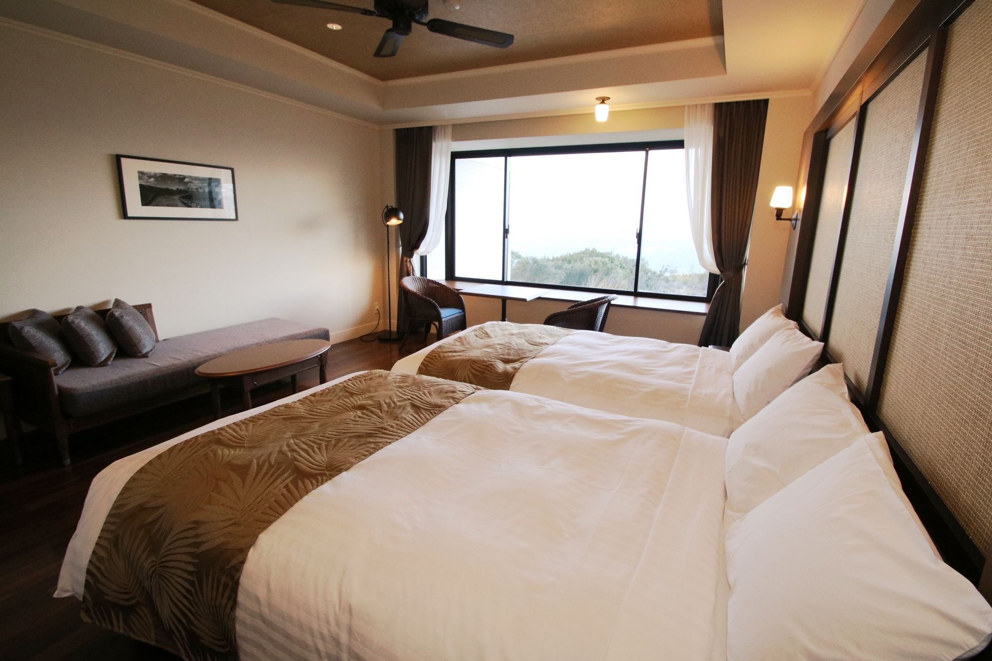 Infinito Hotel And Spa Shirahama Dış mekan fotoğraf